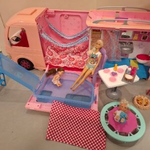 Barbie Camper [F4]